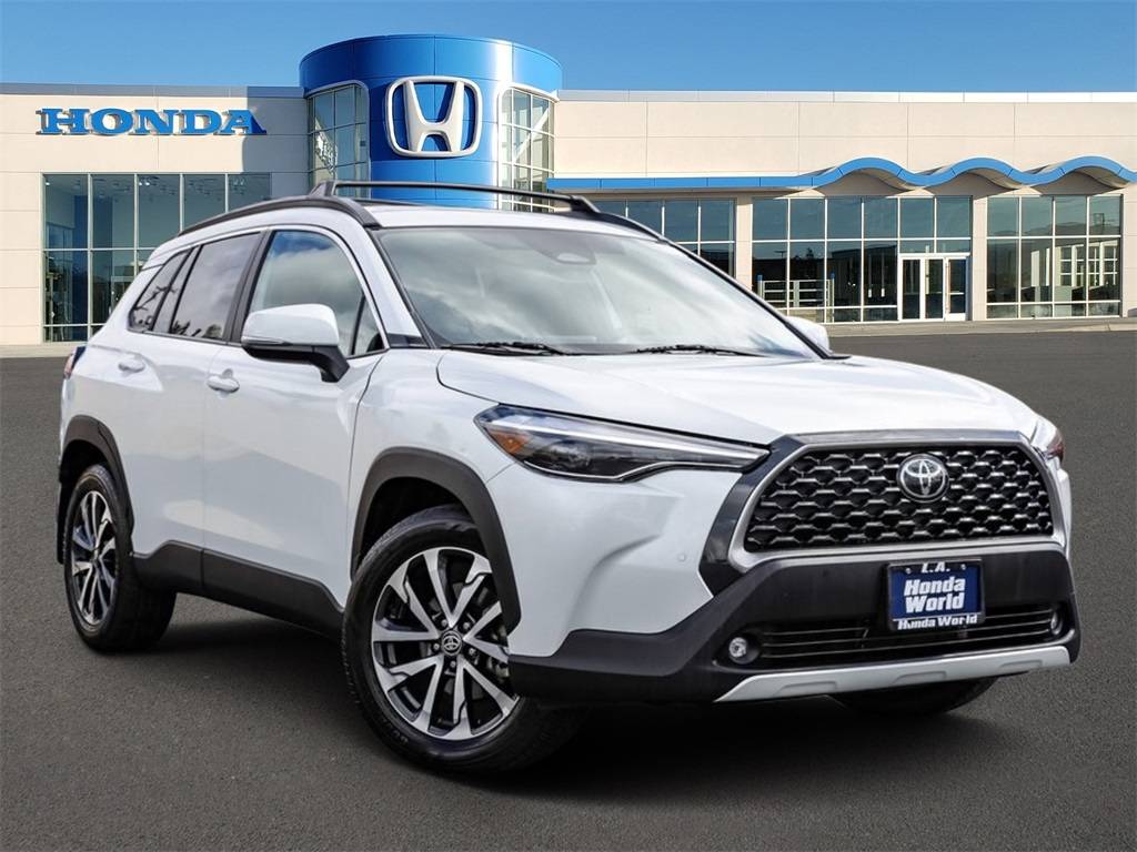 2024 Toyota Corolla Cross XLE — SUV — 13,297 mi — Downey, CA