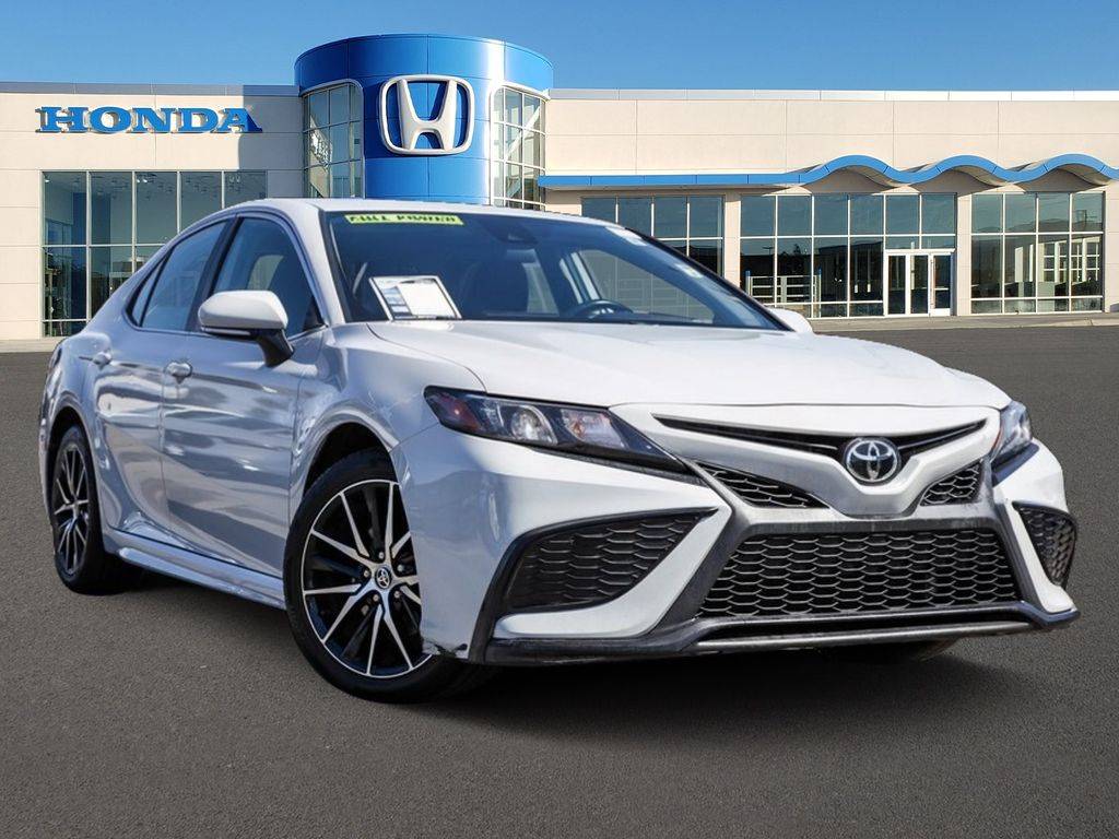 2022 Toyota Camry SE — Sedan — 62,041 mi — Downey, CA