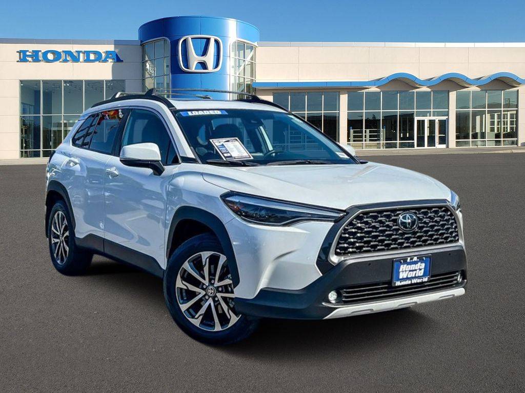 2022 Toyota Corolla Cross XLE — SUV — 17,964 mi — Downey, CA