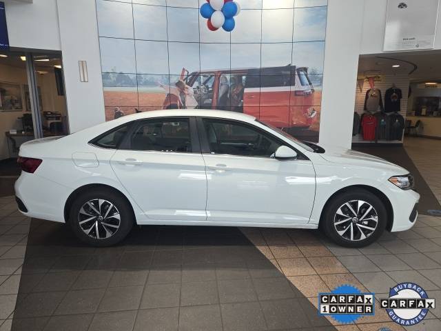 2023 Volkswagen Jetta S — Sedan — 9,594 mi — Glendale, CA