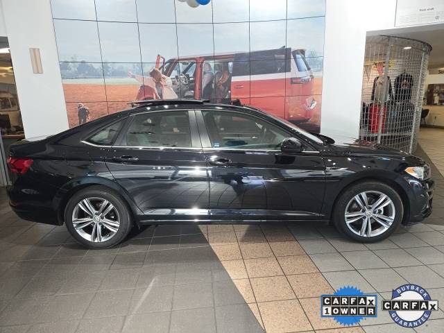2021 Volkswagen Jetta R-Line — Sedan — 24,099 mi — Glendale, CA