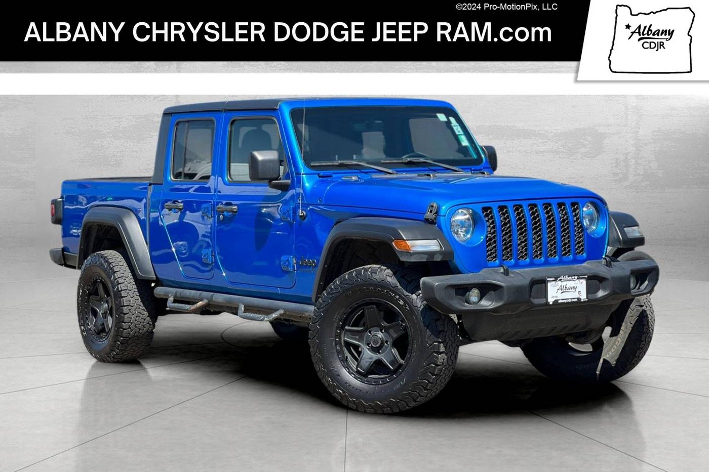 2020 Jeep Gladiator Sport S — Pickup Truck — 111,580 mi — Albany, OR