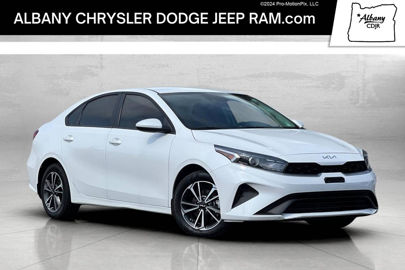 2023 Kia Forte LXS — Sedan — 22,896 mi — Albany, OR
