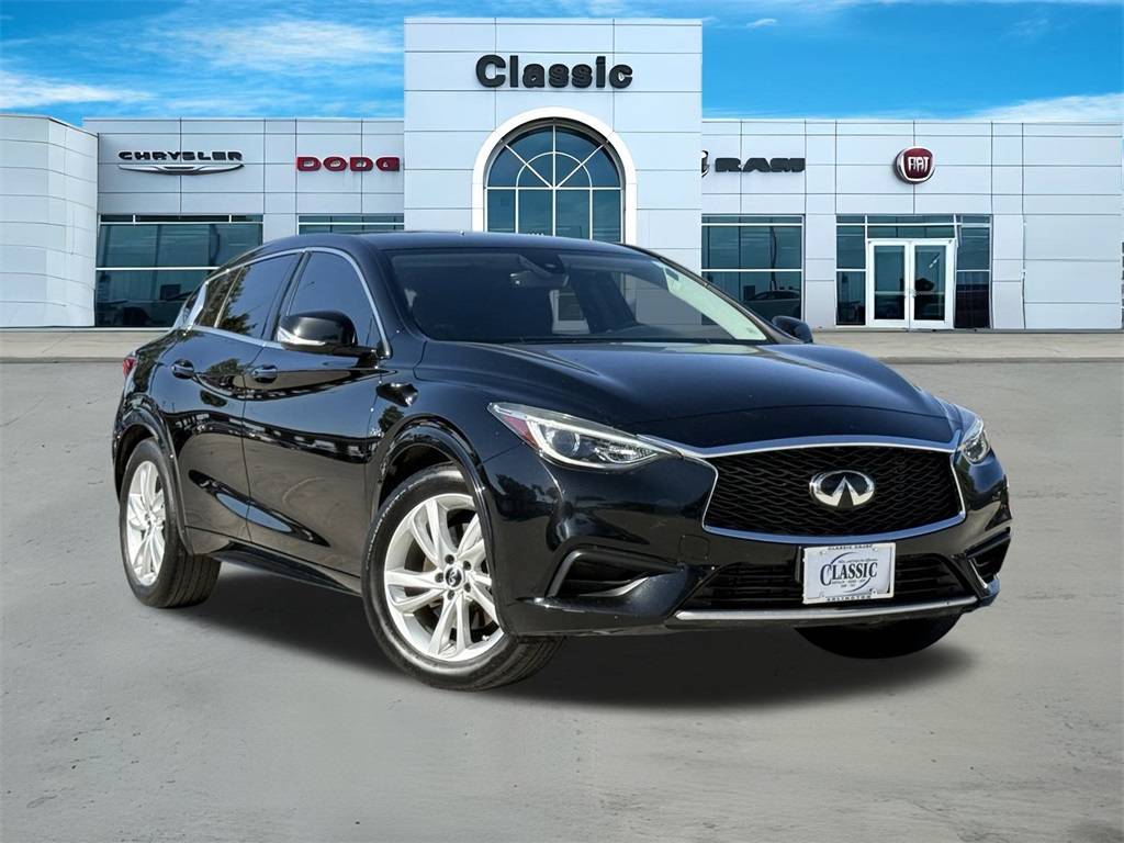 2018 INFINITI QX30 PURE — SUV — 102,490 mi — Arlington, TX