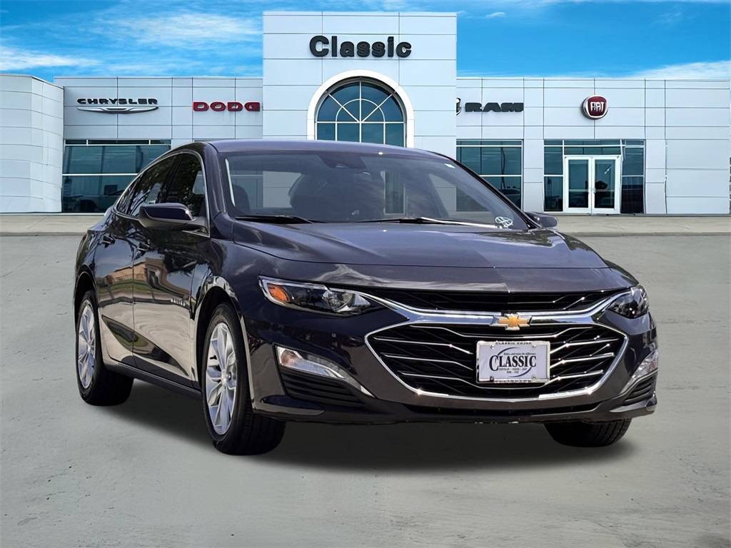 2025 Chevrolet Malibu LT — Sedan — 11,096 mi — Arlington, TX