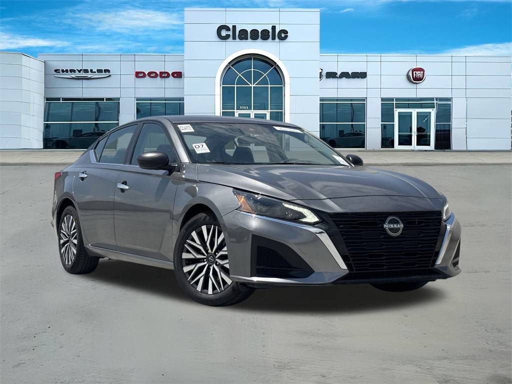2025 Nissan Altima SV — Sedan — 26,531 mi — Arlington, TX