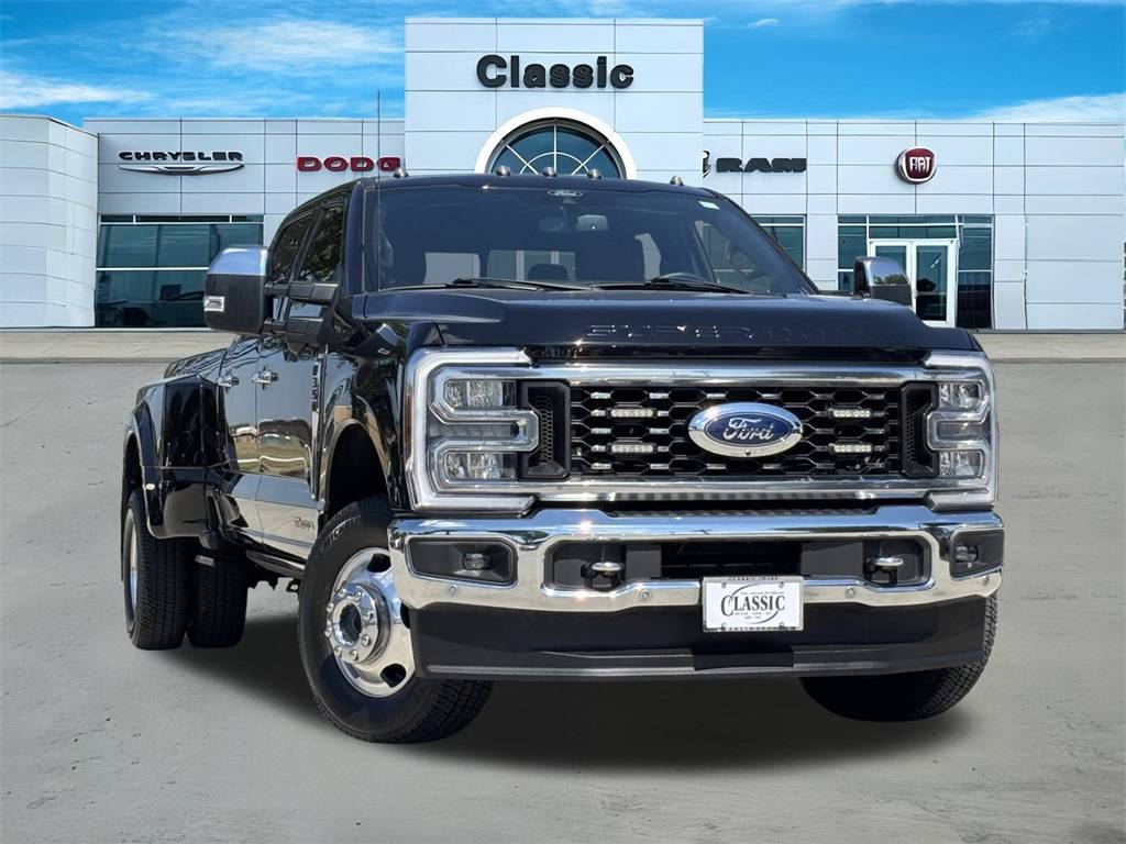 2024 Ford Super Duty F-350 King Ranch — Pickup Truck — 57,120 mi — Arlington, TX