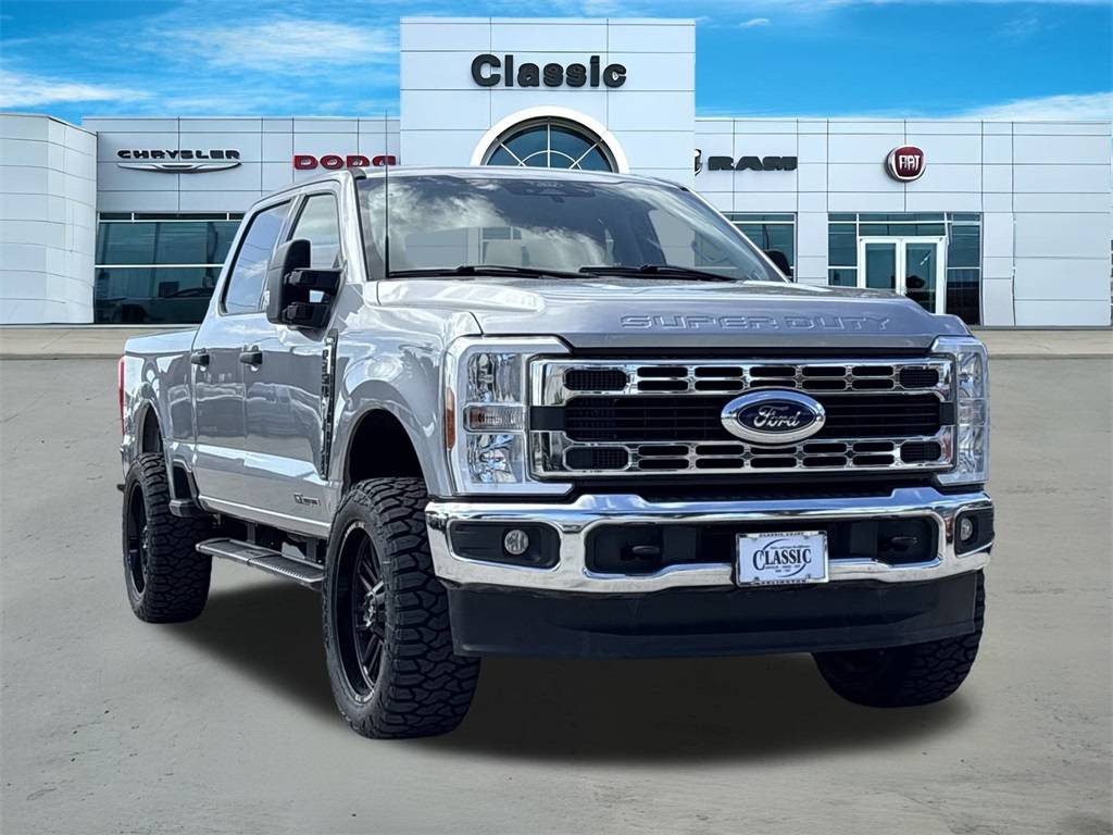 2024 Ford Super Duty F-250 XLT — Pickup Truck — 48,681 mi — Arlington, TX