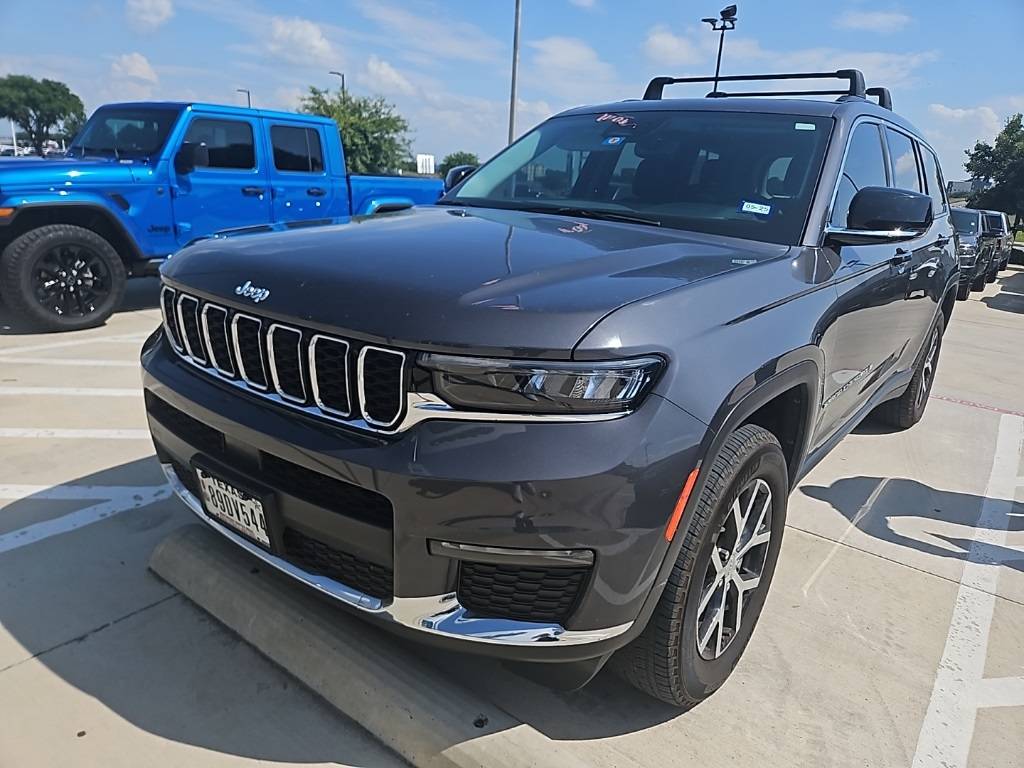 2023 Jeep Grand Cherokee Limited — SUV — 30,350 mi — Arlington, TX