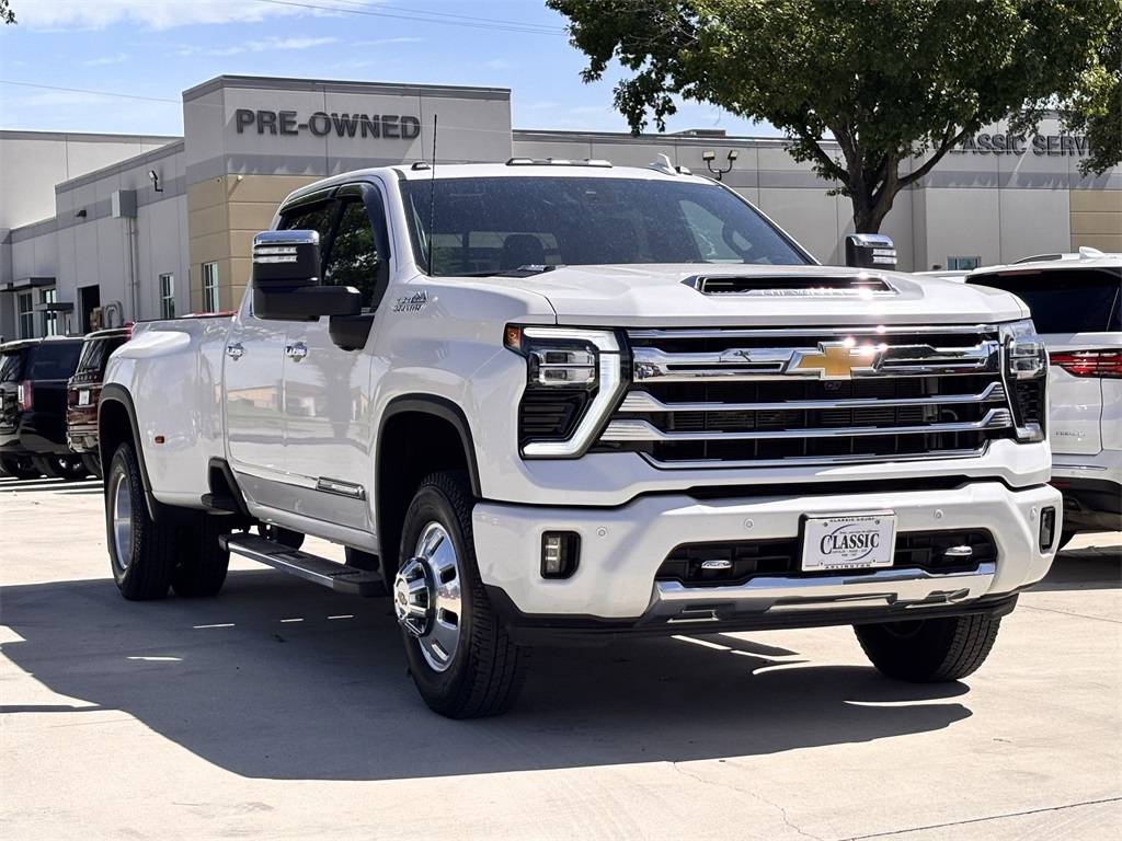 2024 Chevrolet Silverado 3500HD High Country — Pickup Truck — 73,081 mi — Arlington, TX
