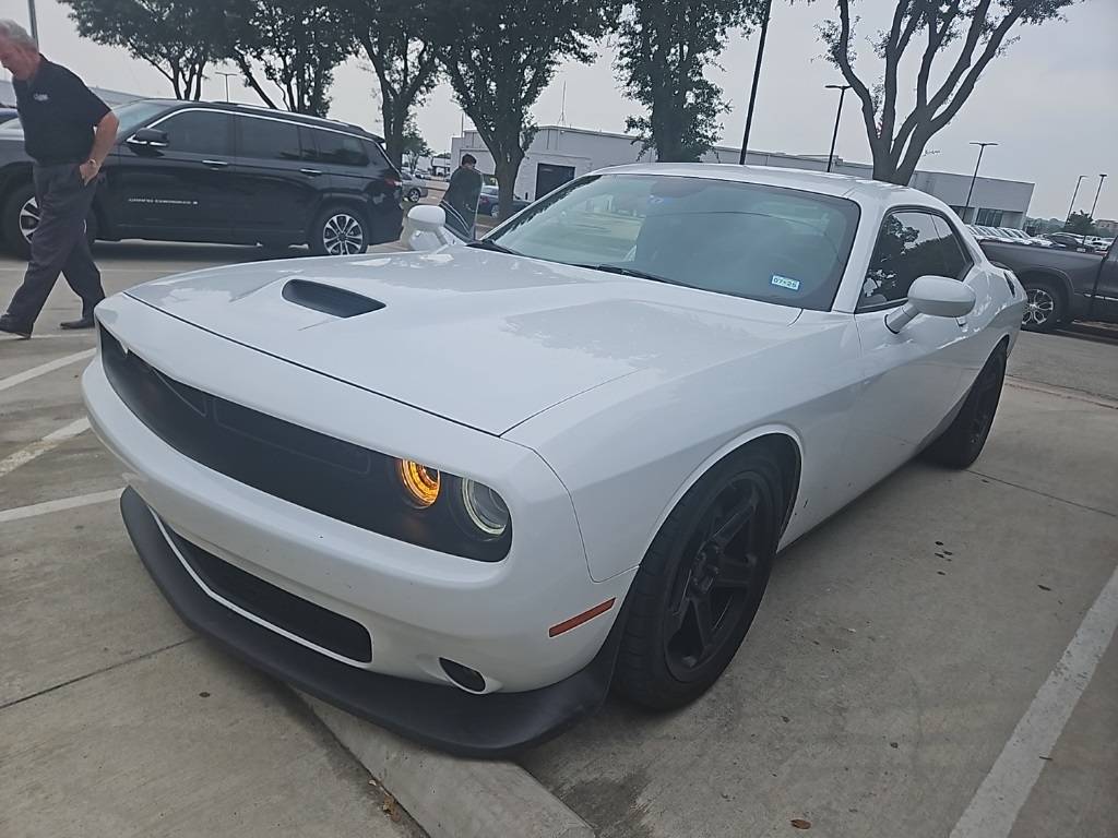 2022 Dodge Challenger R/T — Coupe — 48,907 mi — Arlington, TX