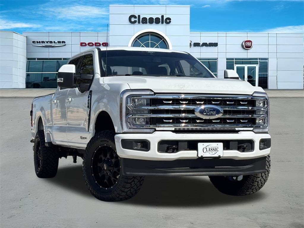 2025 Ford Super Duty F-250 LARIAT — Pickup Truck — 559 mi — Arlington, TX