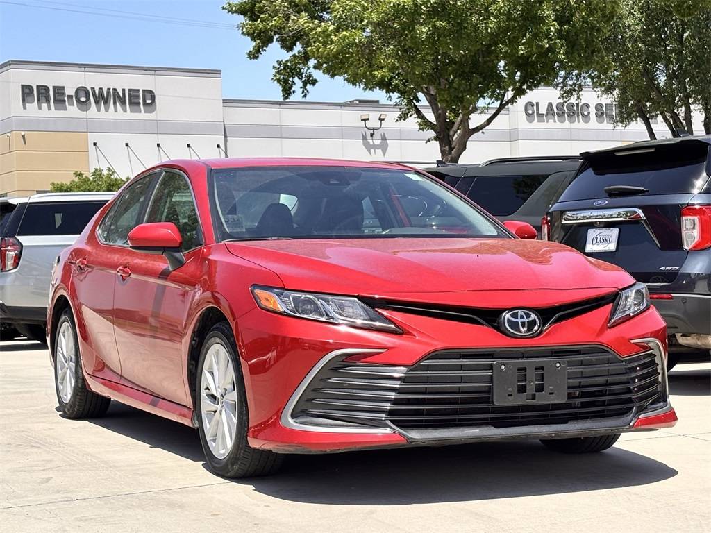 2024 Toyota Camry LE — Sedan — 31,207 mi — Arlington, TX