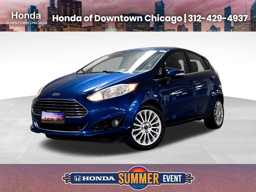 2014 Ford Fiesta Titanium — Hatchback — 21,601 mi — Chicago, IL