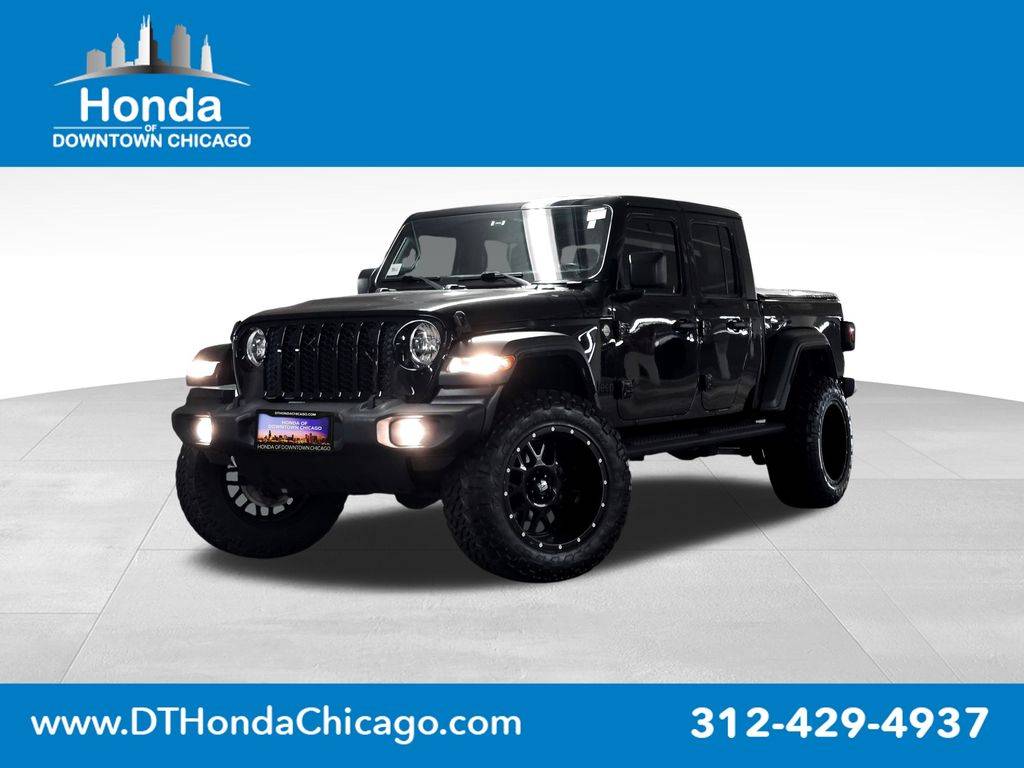 2020 Jeep Gladiator Sport S — Pickup Truck — 34,057 mi — Chicago, IL