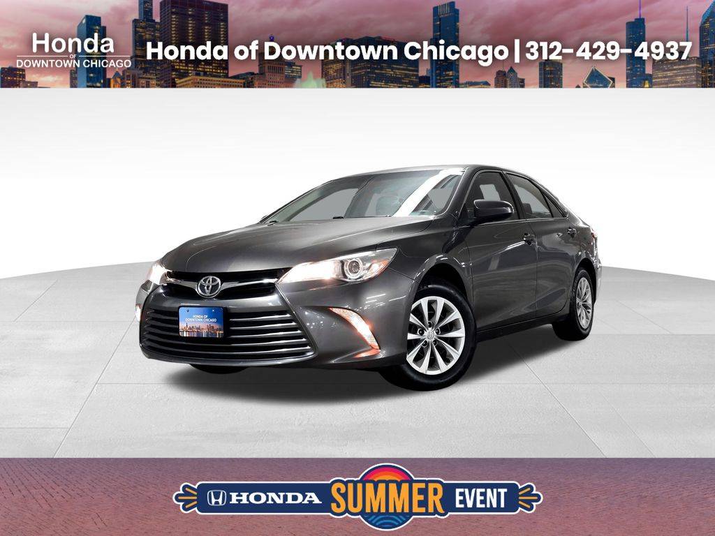 2017 Toyota Camry LE — Sedan — 65,026 mi — Chicago, IL