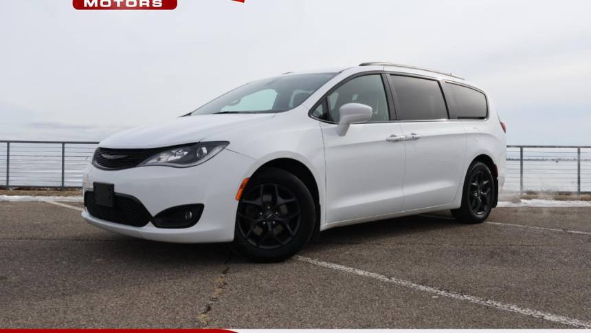 2018 Chrysler Pacifica Touring L Plus — Minivan — 79,263 mi — Chesterfield, MI