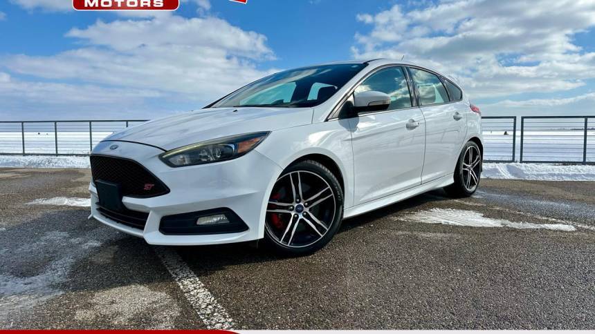 2016 Ford Focus ST — Hatchback — 123,827 mi — Chesterfield, MI