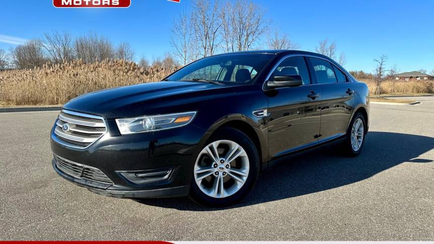 2016 Ford Taurus SEL — Sedan — 133,600 mi — Chesterfield, MI