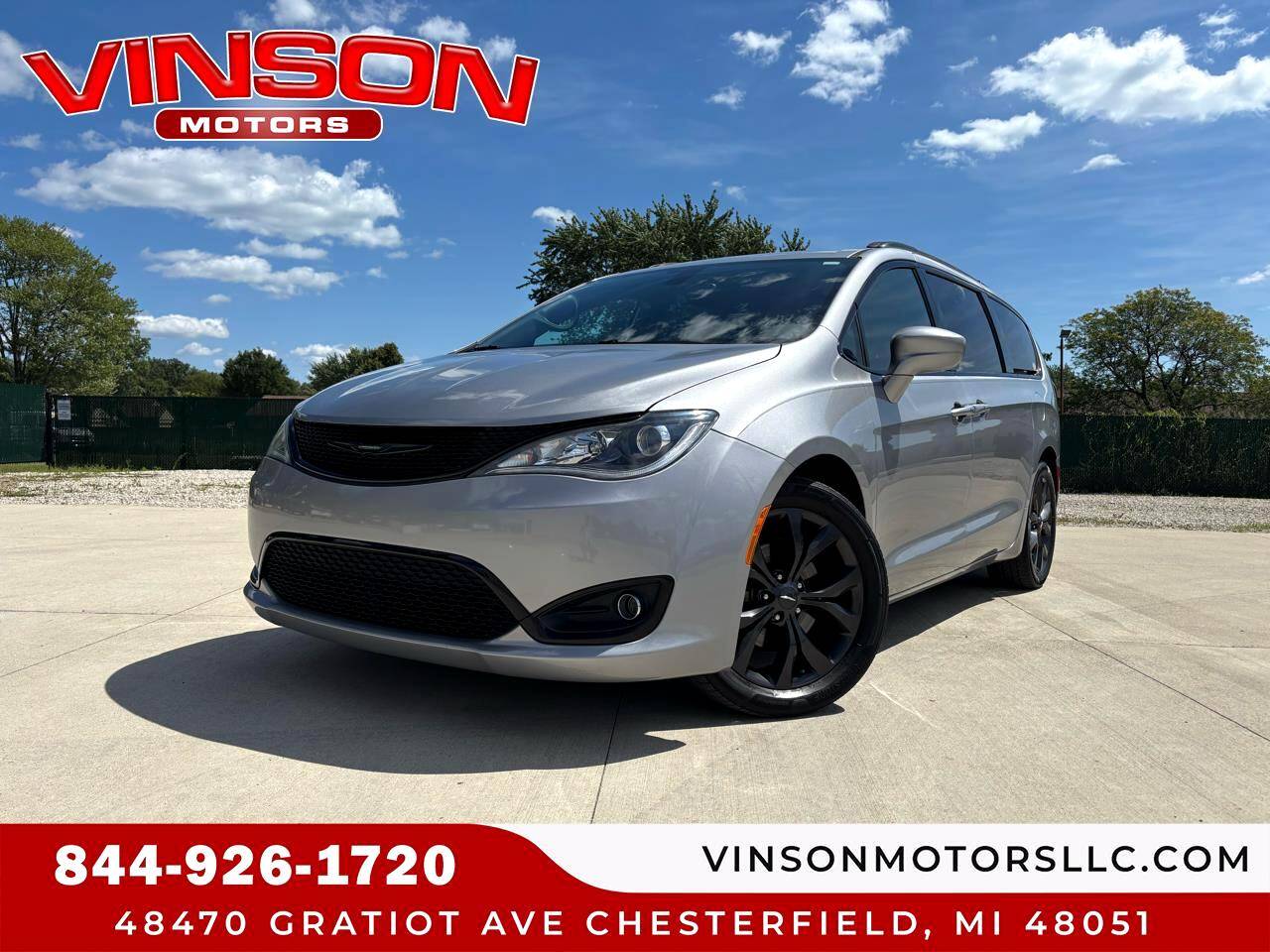 2018 Chrysler Pacifica Touring L — Minivan — 76,171 mi — Chesterfield, MI