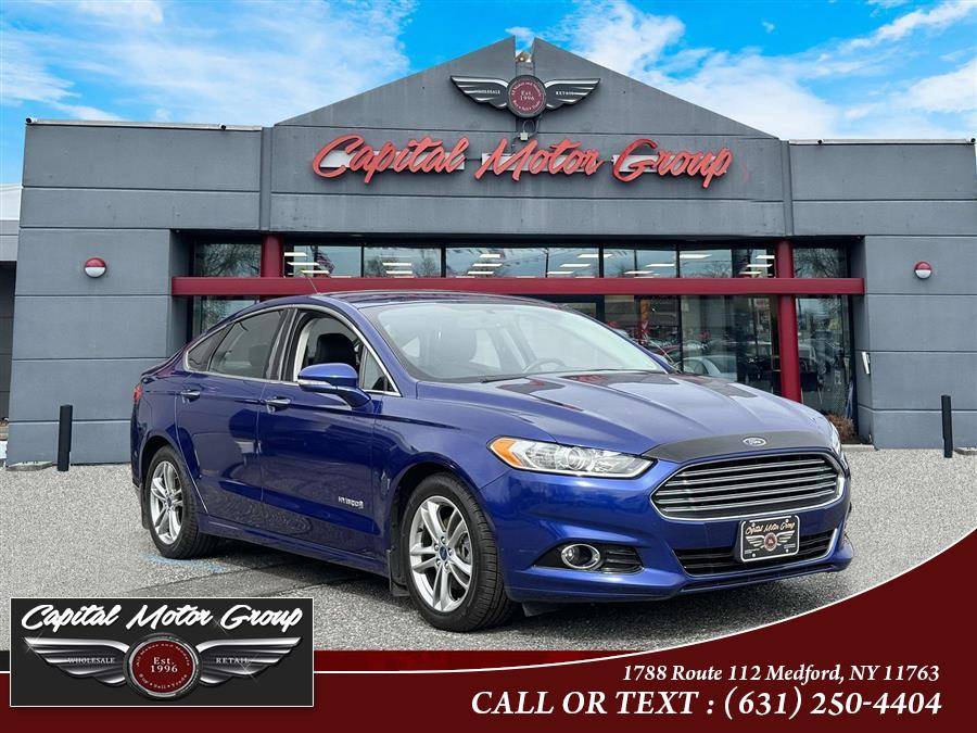 2016 Ford Fusion Hybrid Titanium — Sedan — 96,883 mi — Medford, NY
