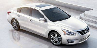 2015 Nissan Altima 2.5 SV — Sedan — 113,864 mi — Medford, NY