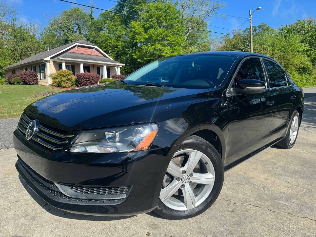 2013 Volkswagen Passat SE — Sedan — 87,641 mi — Marietta, GA