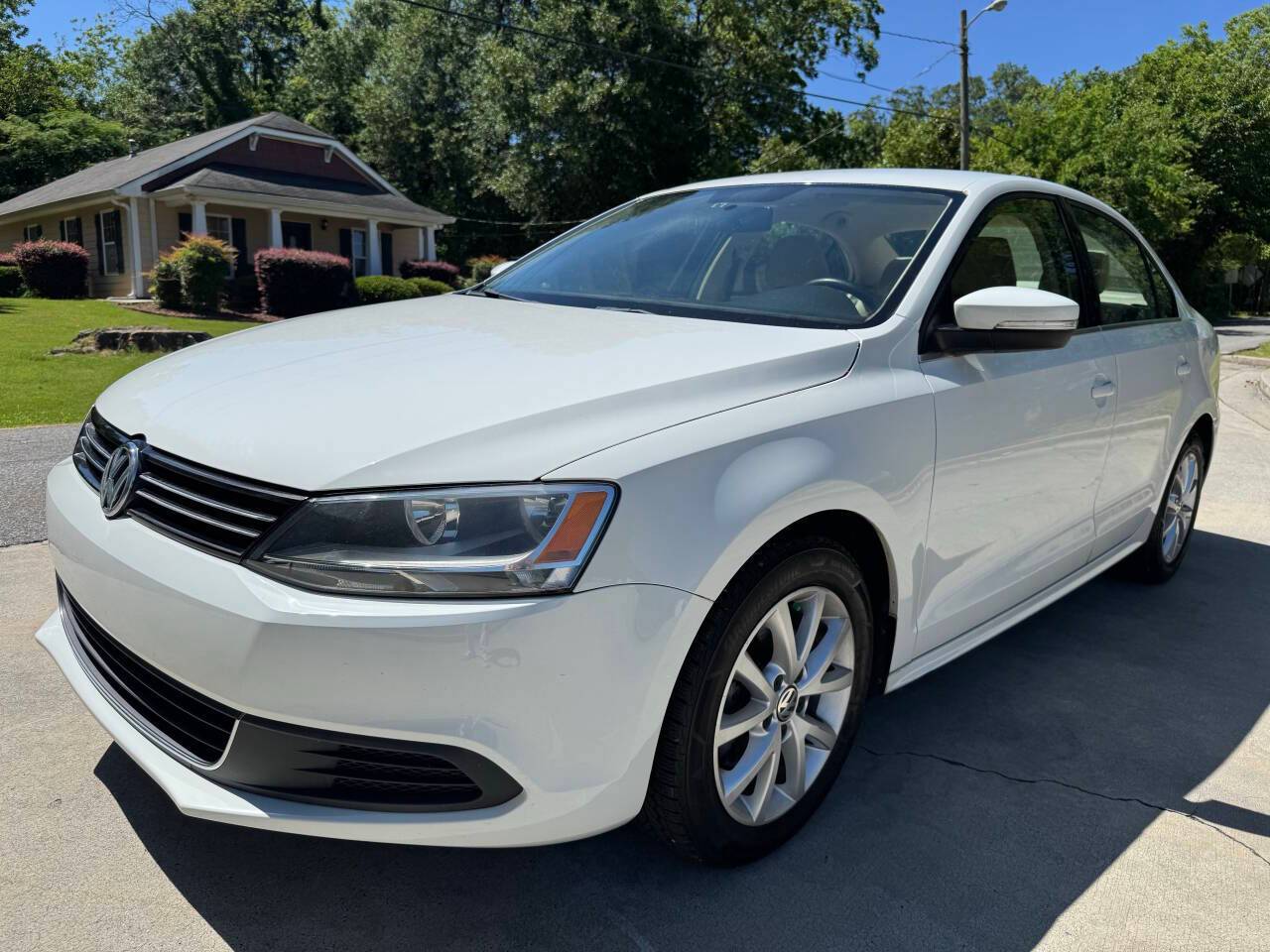 2014 Volkswagen Jetta 1.8T SE — Sedan — 98,575 mi — Marietta, GA