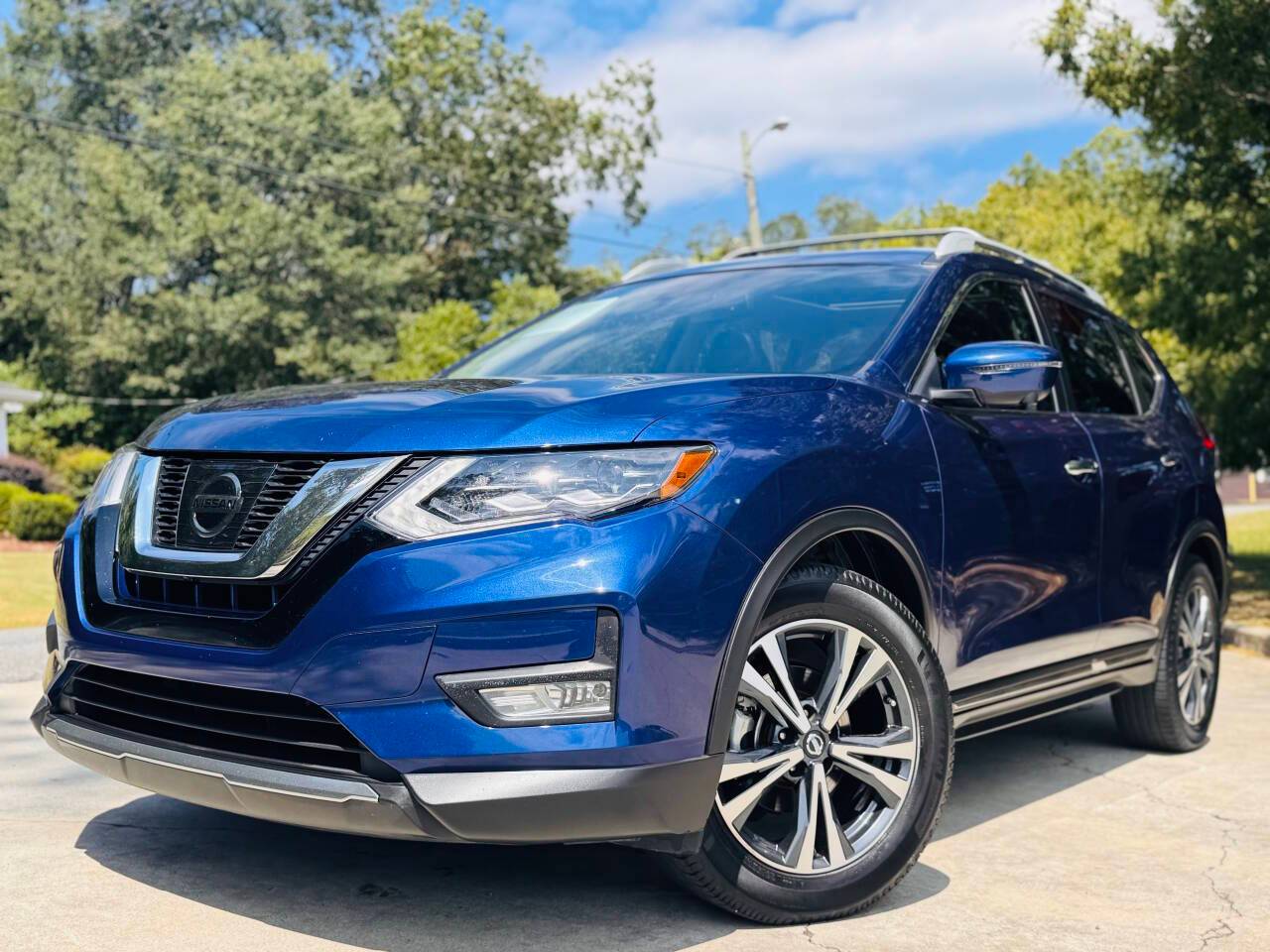 2017 Nissan Rogue SL — SUV — 132,189 mi — Marietta, GA