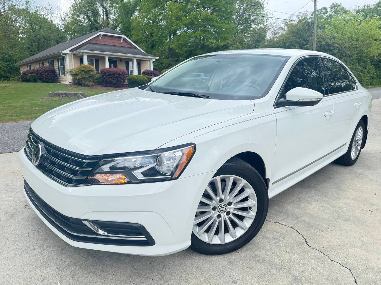 2017 Volkswagen Passat 1.8T SE — Sedan — 73,912 mi — Marietta, GA