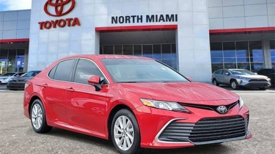 2024 Toyota Camry LE — Sedan — 37,082 mi — Miami, FL