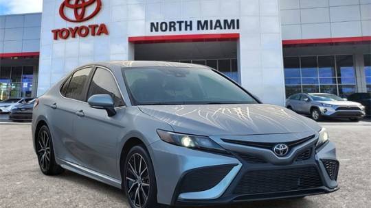 2024 Toyota Camry SE — Sedan — 18,168 mi — Miami, FL