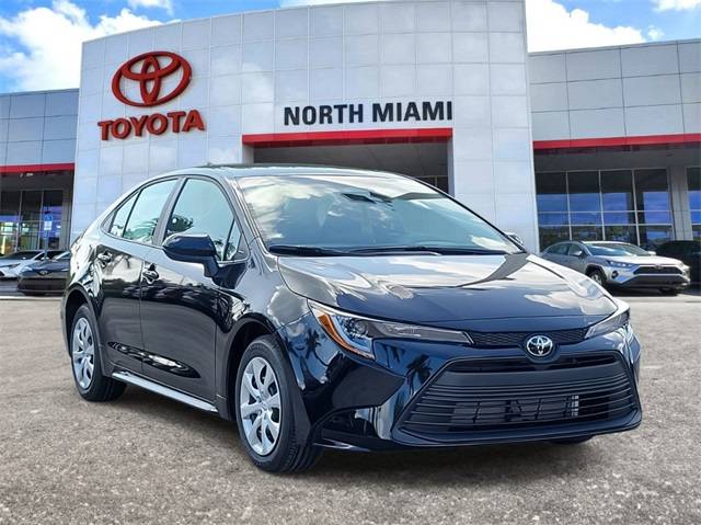2025 Toyota Corolla LE — Sedan — 9 mi — Miami, FL