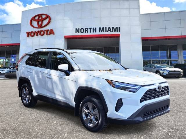 2025 Toyota RAV4 XLE — SUV — 14,507 mi — Miami, FL