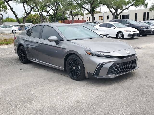 2025 Toyota Camry LE — Sedan — 4,779 mi — Miami, FL
