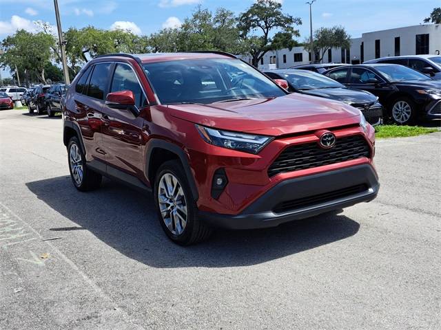 2022 Toyota RAV4 XLE Premium