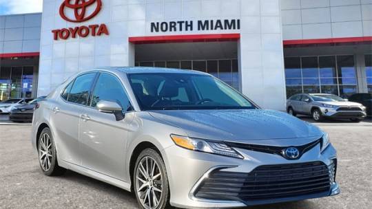 2022 Toyota Camry Hybrid XLE — Sedan — 47,598 mi — Miami, FL