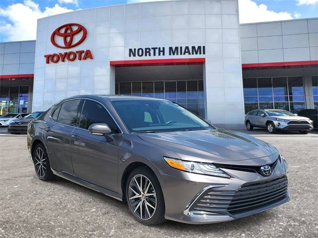 2024 Toyota Camry XLE — Sedan — 10,746 mi — Miami, FL