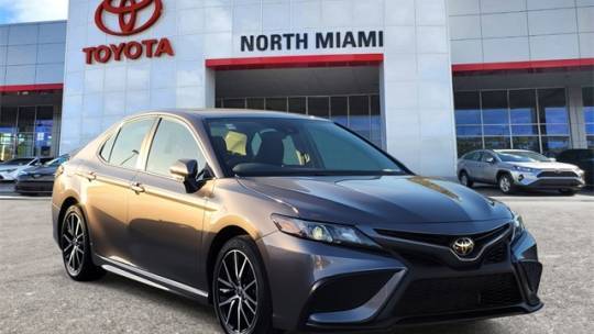2024 Toyota Camry SE — Sedan — 2,153 mi — Miami, FL
