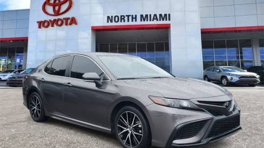 2023 Toyota Camry SE — Sedan — 16,338 mi — Miami, FL