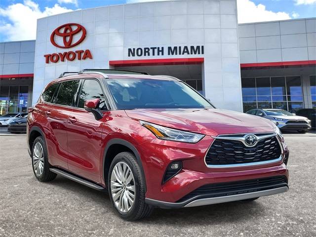 2023 Toyota Highlander L — SUV — 13,239 mi — Miami, FL