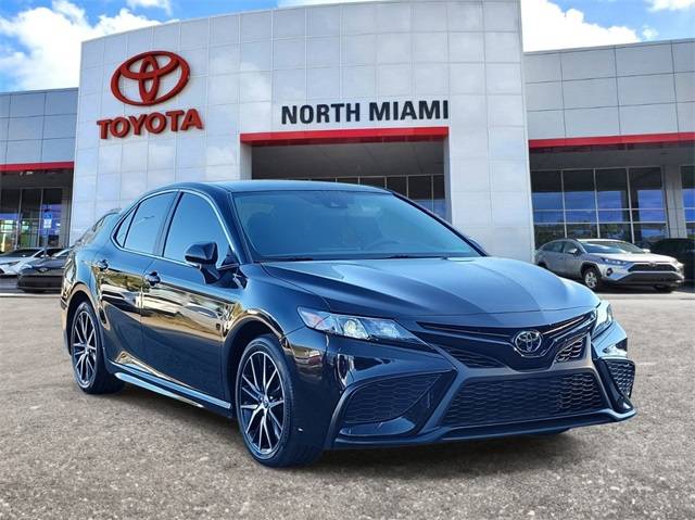 2024 Toyota Camry SE — Sedan — 20,354 mi — Miami, FL
