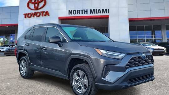 2024 Toyota RAV4 Hybrid LE — SUV — 20,881 mi — Miami, FL