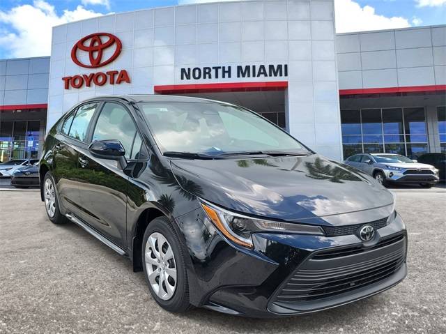2025 Toyota Corolla LE — Sedan — 5 mi — Miami, FL