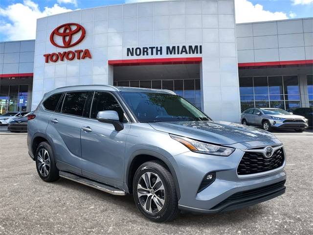 2020 Toyota Highlander XLE — SUV — 63,565 mi — Miami, FL
