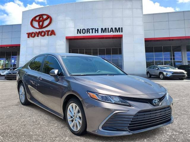 2024 Toyota Camry LE