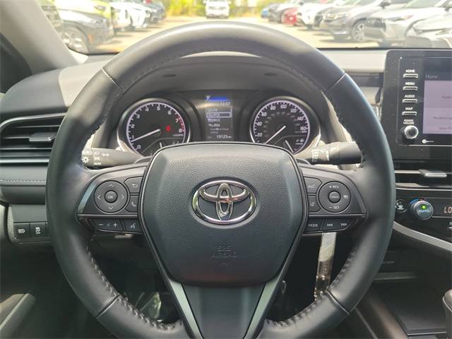 2024 Toyota Camry SE — Sedan — 19,125 mi — Miami, FL