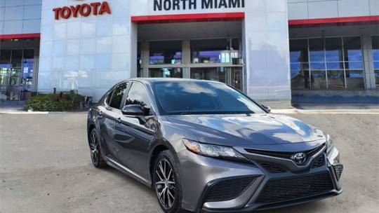 2023 Toyota Camry SE — Sedan — 16,160 mi — Miami, FL