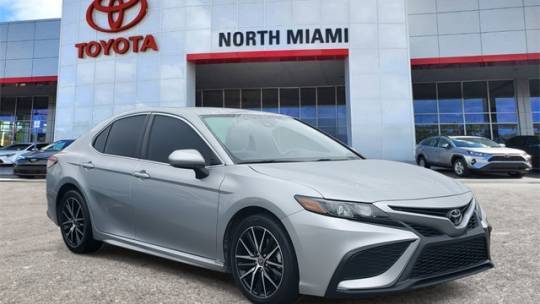 2021 Toyota Camry SE — Sedan — 56,020 mi — Miami, FL