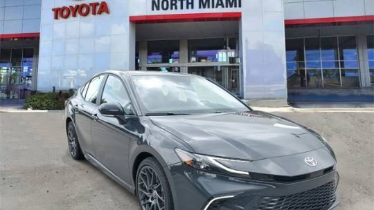 2025 Toyota Camry XSE — Sedan — 10,900 mi — Miami, FL